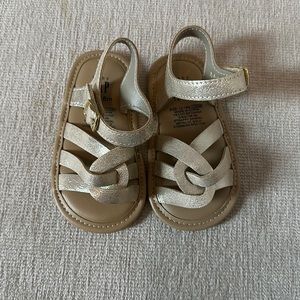 Baby Gap girls sandals 12-18 months